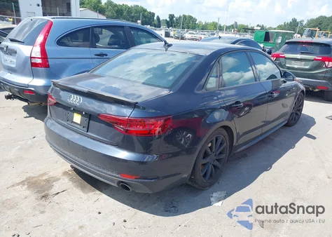 2018 Audi A4 2.0T Tech Ultra Premium/2.0T Ultra Premium z USA, uszkodzony, nr VIN WAUKMAF45JA075556
